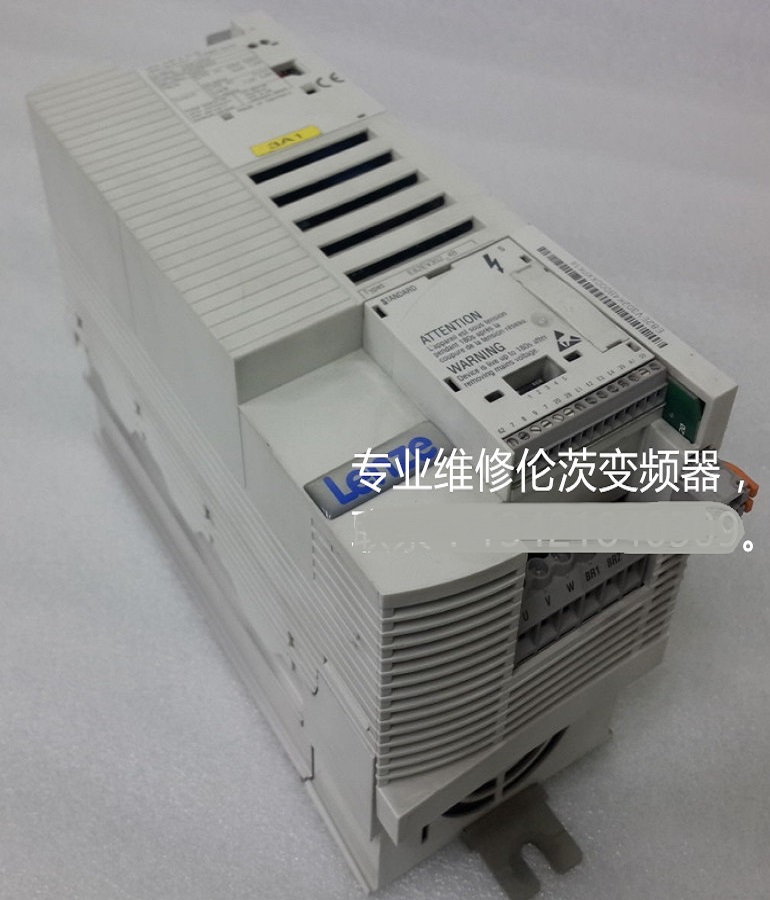 山東 煙臺(tái)倫茨E82EV302_4B變頻器維修 Lenze變頻器通電無(wú)顯示 過(guò)電流維修