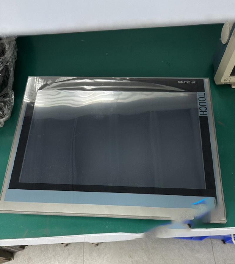 北京 西門子觸摸屏 TP2200 上電燒保險(xiǎn)故障 畫面無法切換故障 通電后反復(fù)閃屏不開機(jī)故障 局部區(qū)域無響應(yīng)故障維修 快修   